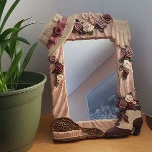 Pretty mirror